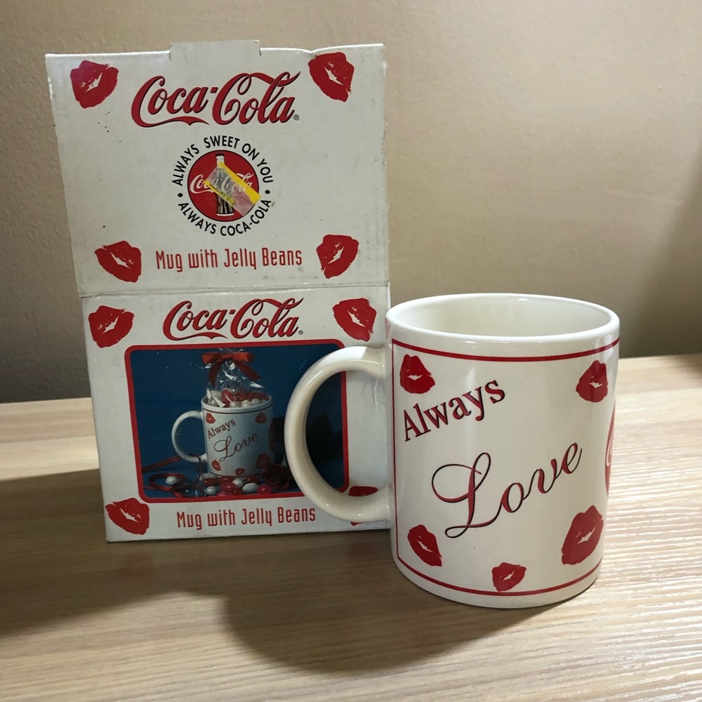 Coca Cola always love vintage mug with box 1997
